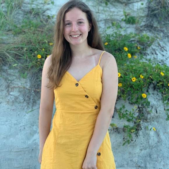 Meet your Posher, Paige - Picture 1 of 1